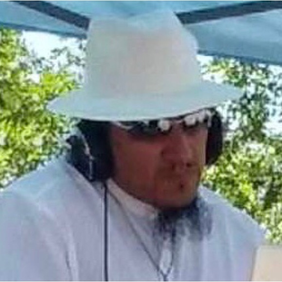 djteaze